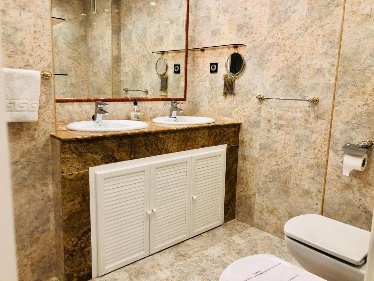 Rentcostadelsol Fuengirola Dona Sofia A Εξωτερικό φωτογραφία